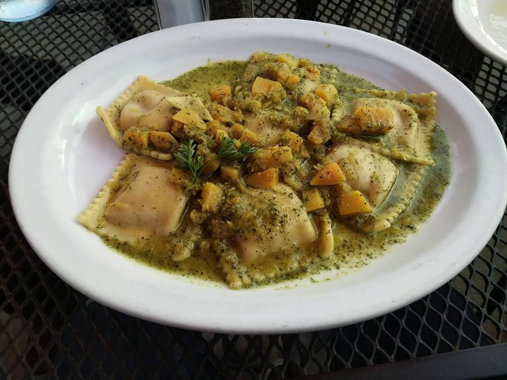 VIA ROMA | restaurant | 686 Lee St, Des Plaines, IL 60016, USA | 8477687461 OR +1 847-768-7461