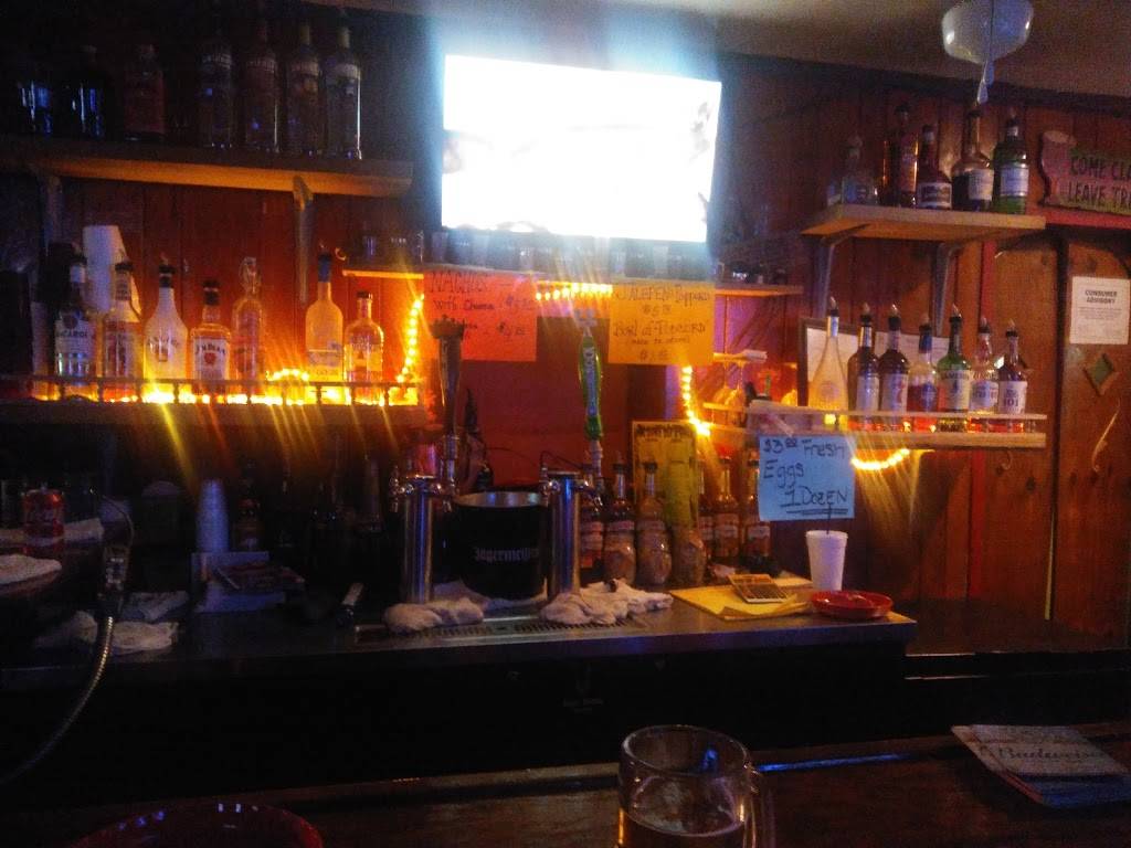 Hoe Down Bar & Grill | night club | 17786 N U.S. Highway 301, Citra, FL 32113, USA | 3522246096 OR +1 352-224-6096