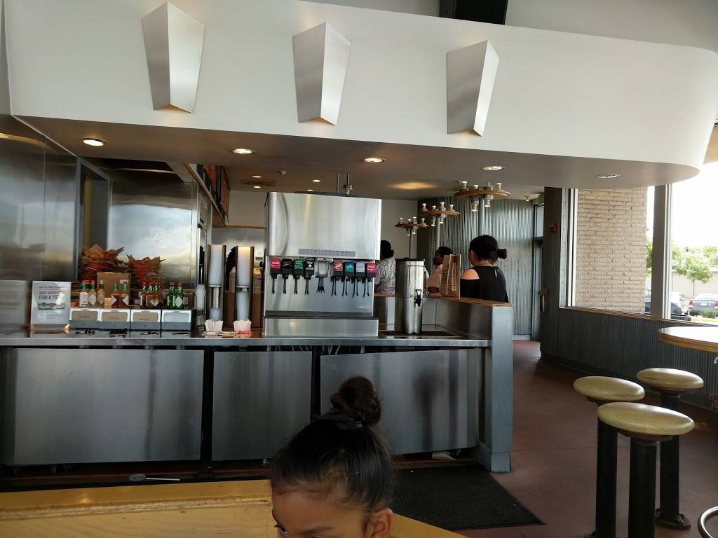 Chipotle Mexican Grill | restaurant | 1205 S Havana St b1, Aurora, CO 80012, USA | 3033693700 OR +1 303-369-3700