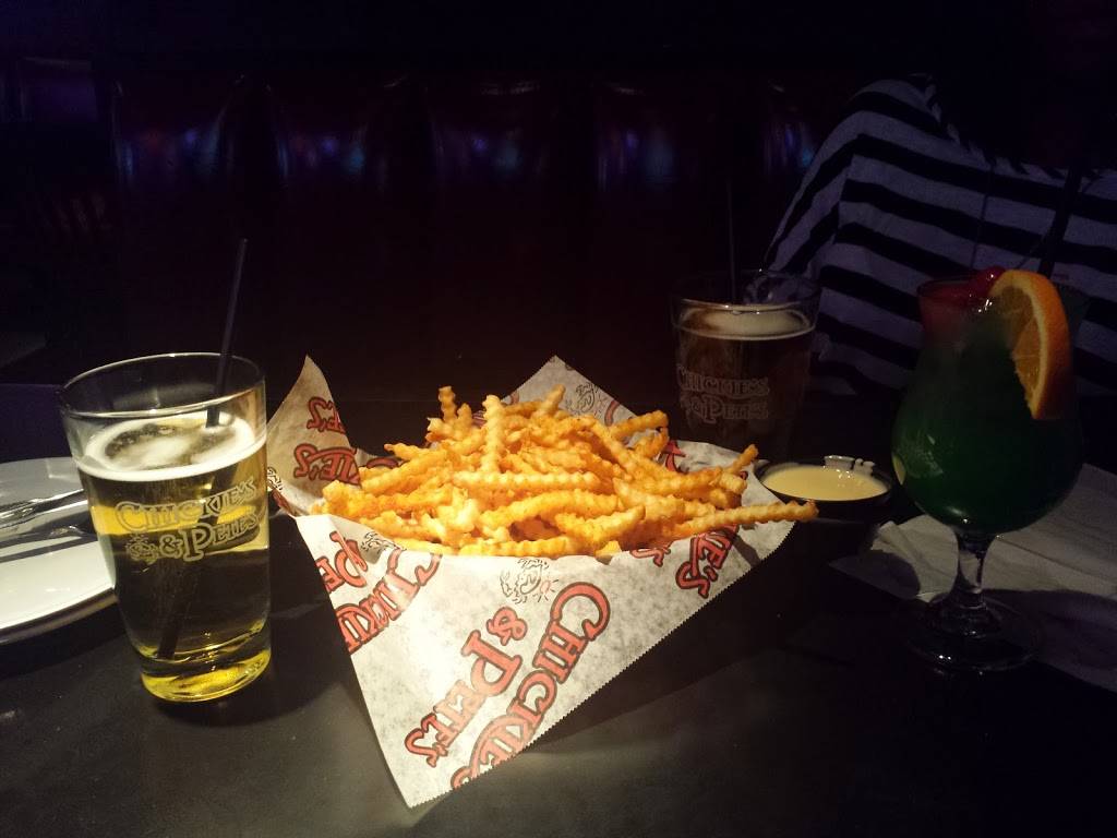 Chickies & Petes | restaurant | Pilgrim Gardens Shopping Center, 5035 Township Line Rd, Drexel Hill, PA 19026, USA | 6108532713 OR +1 610-853-2713