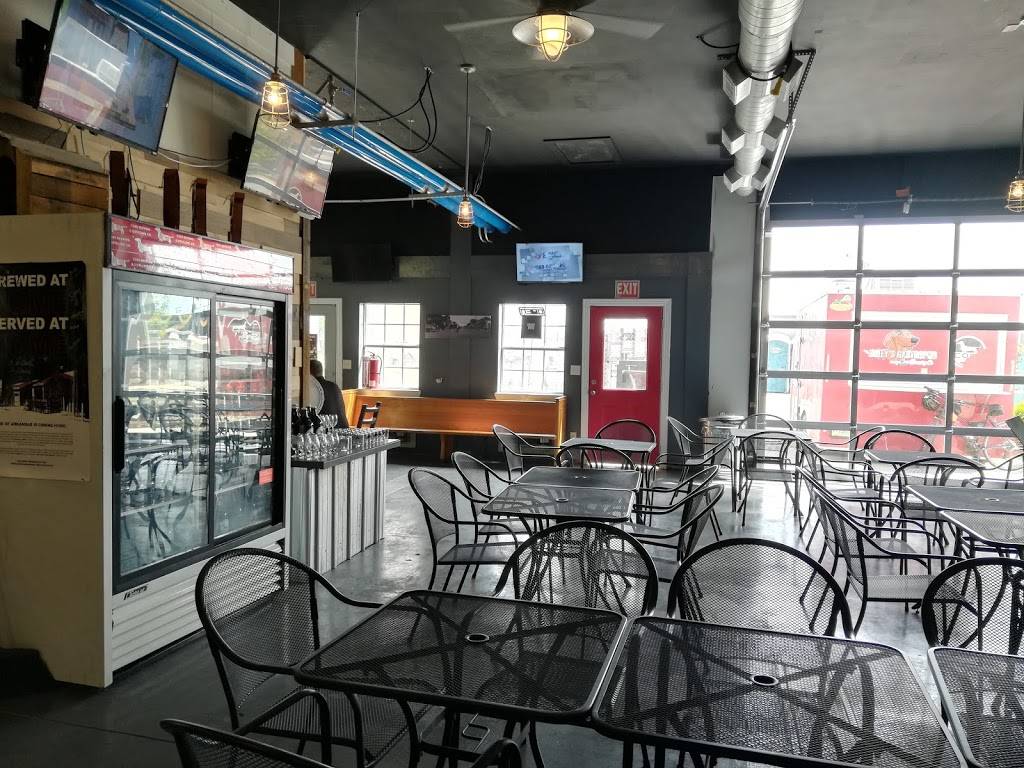 Core Brewing & Distilling Company | restaurant | 2470 Lowell Rd, Springdale, AR 72764, USA | 4793724300 OR +1 479-372-4300