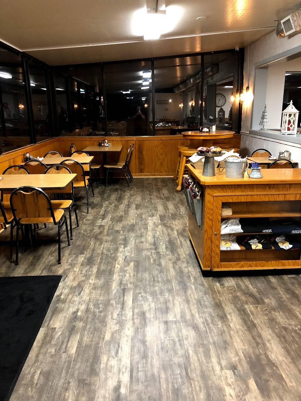 Grumpys Restaurant | restaurant | 834 Kingsley Ave, Orange Park, FL 32073, USA | 9042151956 OR +1 904-215-1956