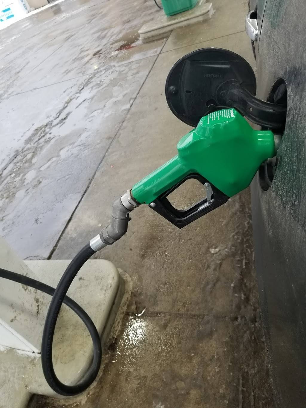 BP | restaurant | 3355 Cambridge Rd, OH-821, Marietta, OH 45750, USA | 7403733658 OR +1 740-373-3658