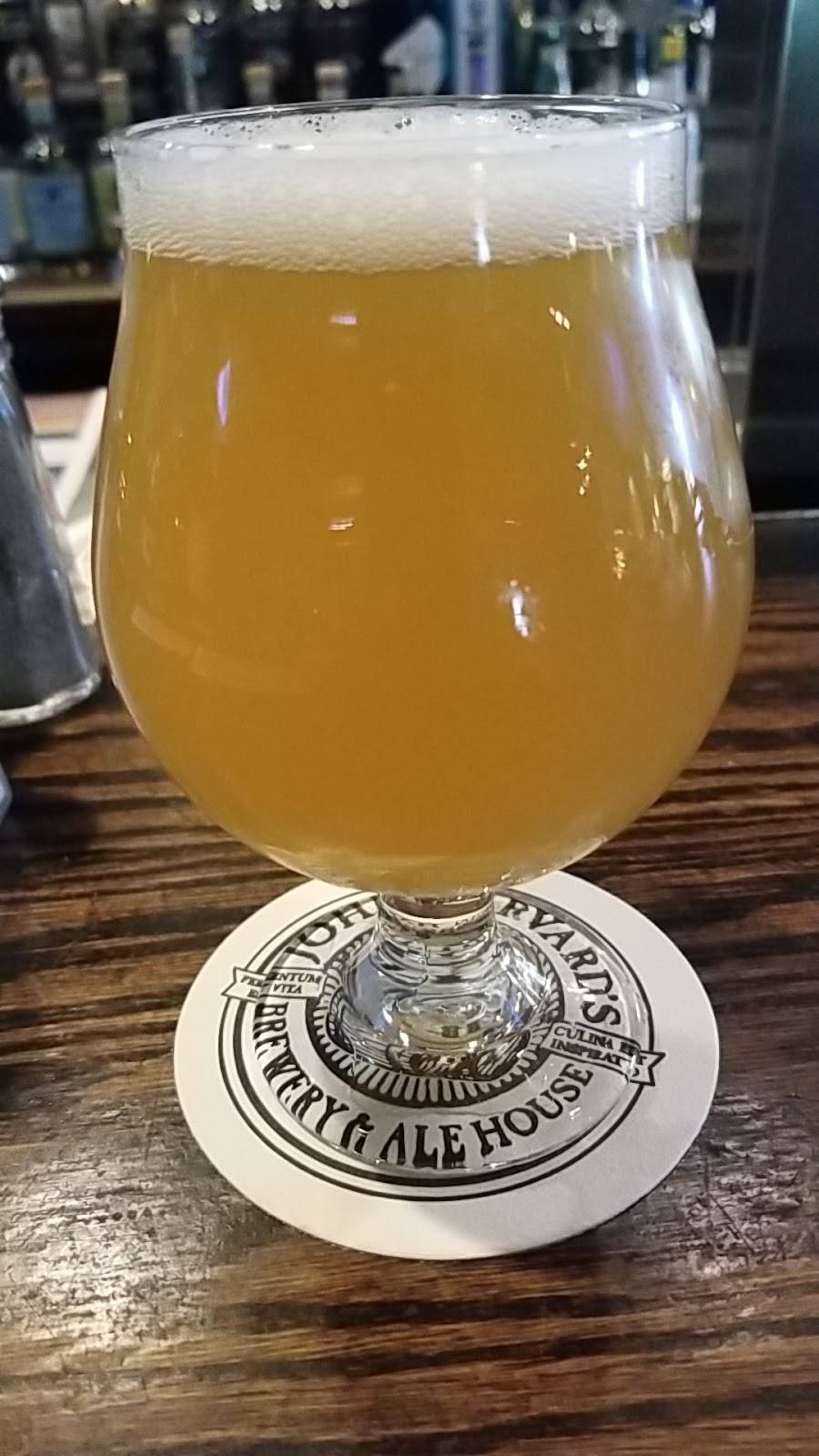 John Harvards Brewery & Ale House | restaurant | 1 Worcester Rd, Framingham, MA 01701, USA | 5088752337 OR +1 508-875-2337