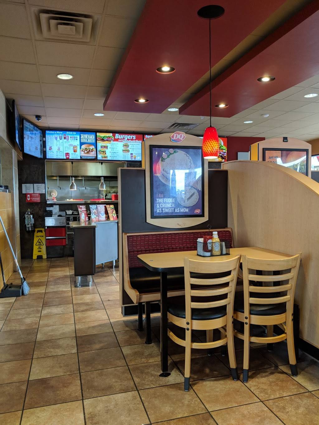 Dairy Queen Restaurant | restaurant | 2424 W Park Row Dr, Pantego, TX 76013, USA | 8173032899 OR +1 817-303-2899