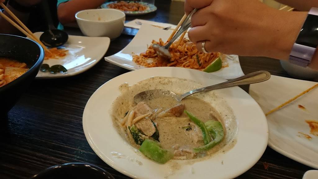 Khao Hom Thai Bistro | restaurant | 24881 Alicia Pkwy Ste C, Laguna Hills, CA 92653, USA | 9492157896 OR +1 949-215-7896