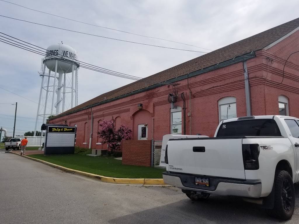 Brig & Brew | restaurant | 19 Santo Domingo St, Parris Island, SC 29905, USA | 8432281541 OR +1 843-228-1541