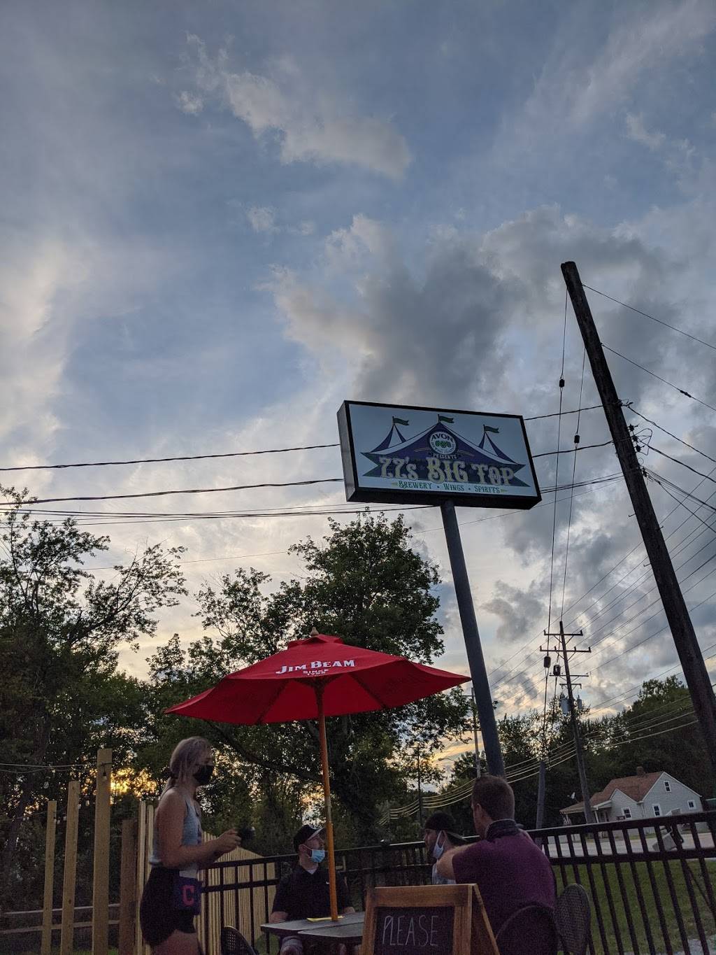 ZZs Big Top | night club | 35015 Detroit Rd, Avon, OH 44011, USA | 4406950536 OR +1 440-695-0536