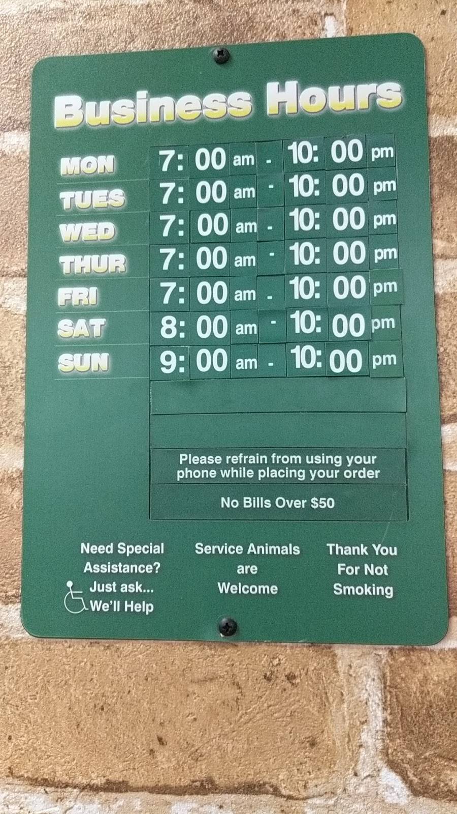 Subway | meal takeaway | 4010 172nd St NE, Arlington, WA 98223, USA | 3606593737 OR +1 360-659-3737