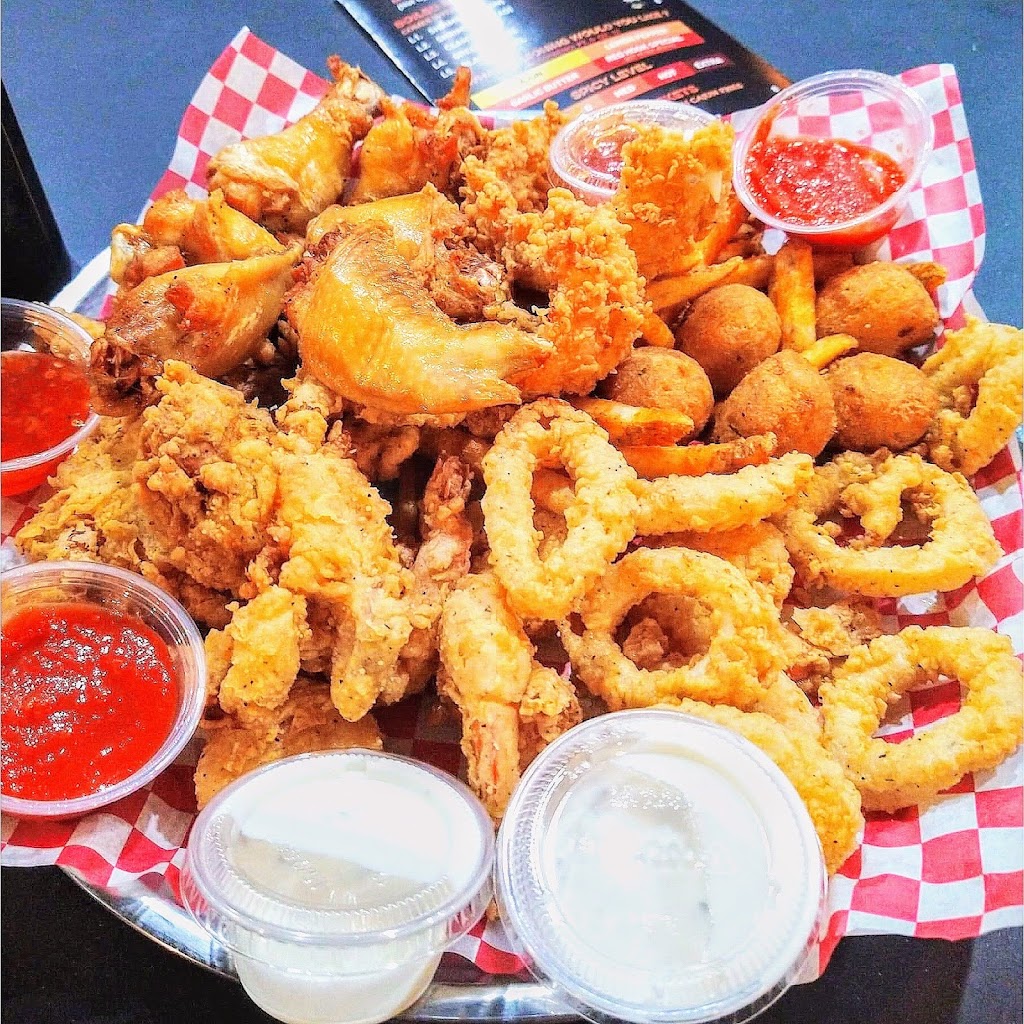 Red Pier Cajun Seafood & Bar - Poplar / Ridgeway | restaurant | 5901 Poplar Ave, Memphis, TN 38119, USA | 9015125923 OR +1 901-512-5923