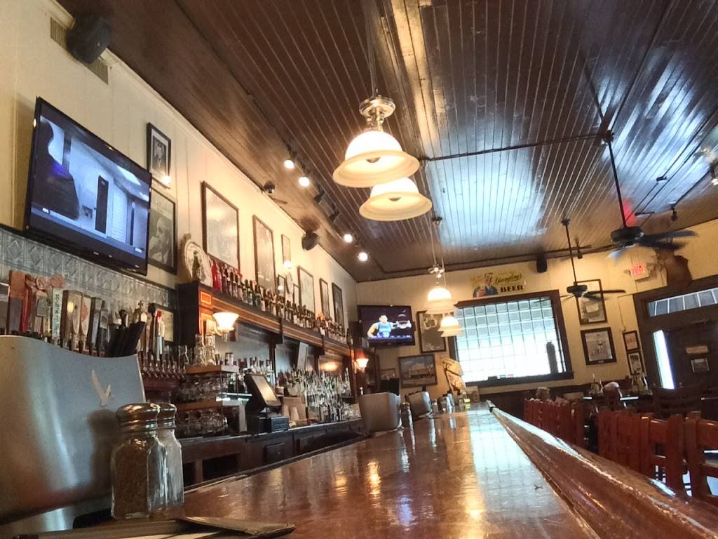 Crystal Beer Parlor | restaurant | 301 W Jones St, Savannah, GA 31401, USA | 9123491000 OR +1 912-349-1000