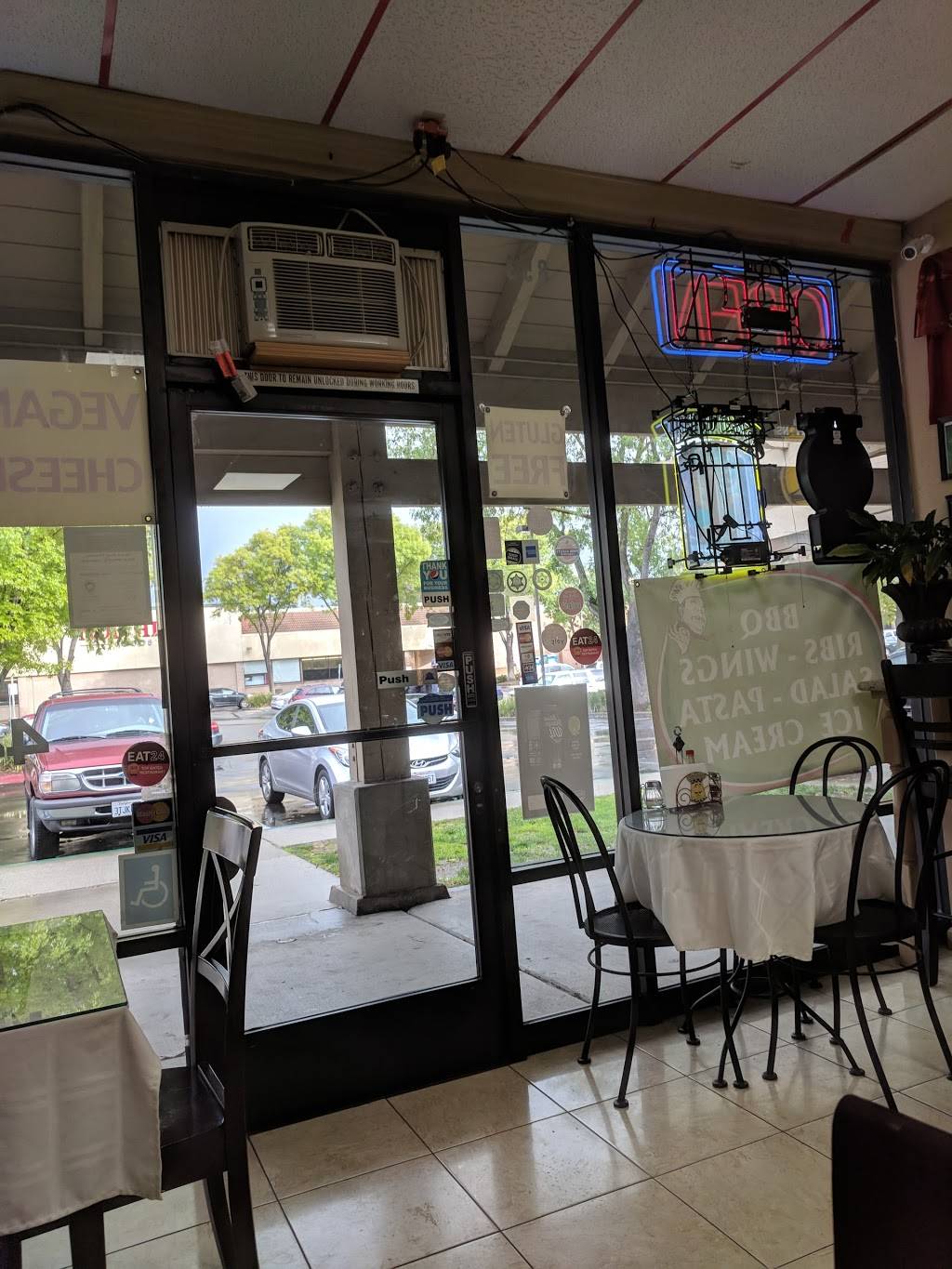 Bella Roma Pizza | meal delivery | 853 E Stanley Blvd, Livermore, CA 94550, USA | 9254474992 OR +1 925-447-4992