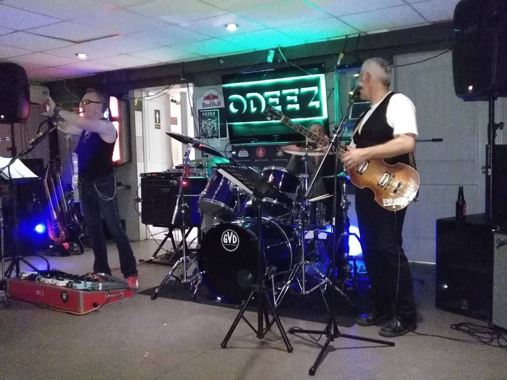 Bar Le-Vieux-Saint-Charles | night club | 800 Boulevard Foucault, Saint-Charles-de-Drummond, QC J2C 1A7, Canada | 8194789168 OR +1 819-478-9168