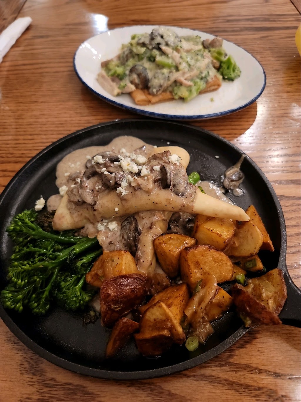 Simply Crepes Kitchen and Bar of Webster - Penfield | restaurant | 1229 Bay Rd, Webster, NY 14580, USA | 5852361056 OR +1 585-236-1056