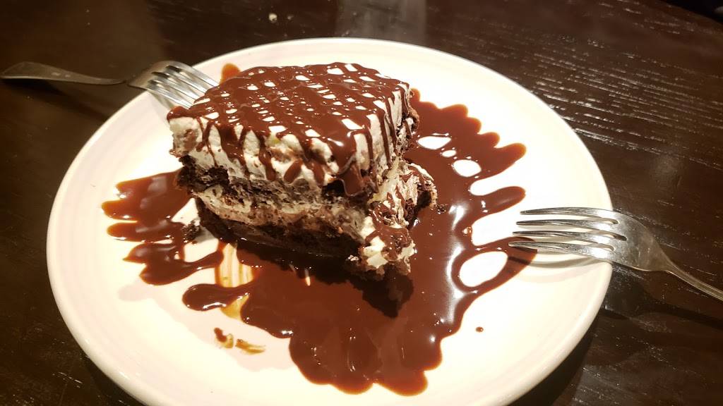 Carrabbas Italian Grill | restaurant | 6909 SW 18th St, Boca Raton, FL 33433, USA | 5615448838 OR +1 561-544-8838