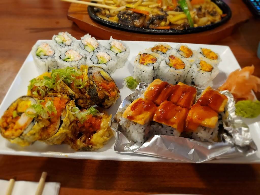 Kazoku Sushi | restaurant | 30 W Square Lake Rd, Troy, MI 48098, USA | 2488280090 OR +1 248-828-0090