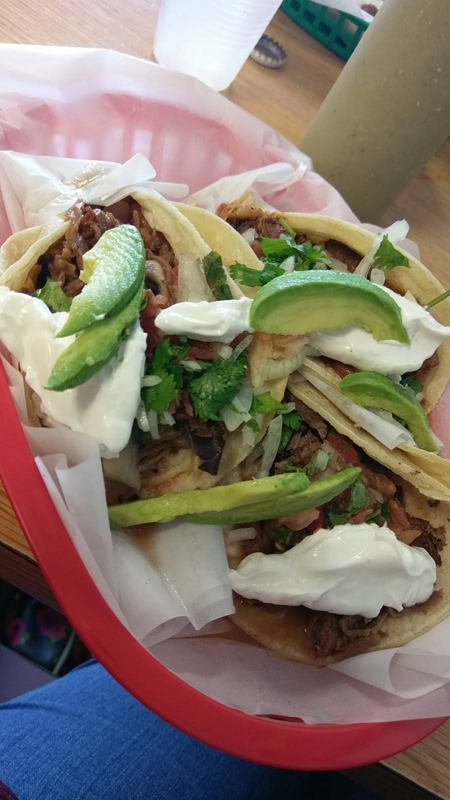 El Taco Grande | restaurant | 7357 N Blackstone Ave, Pinedale, CA 93650, USA | 5594389602 OR +1 559-438-9602