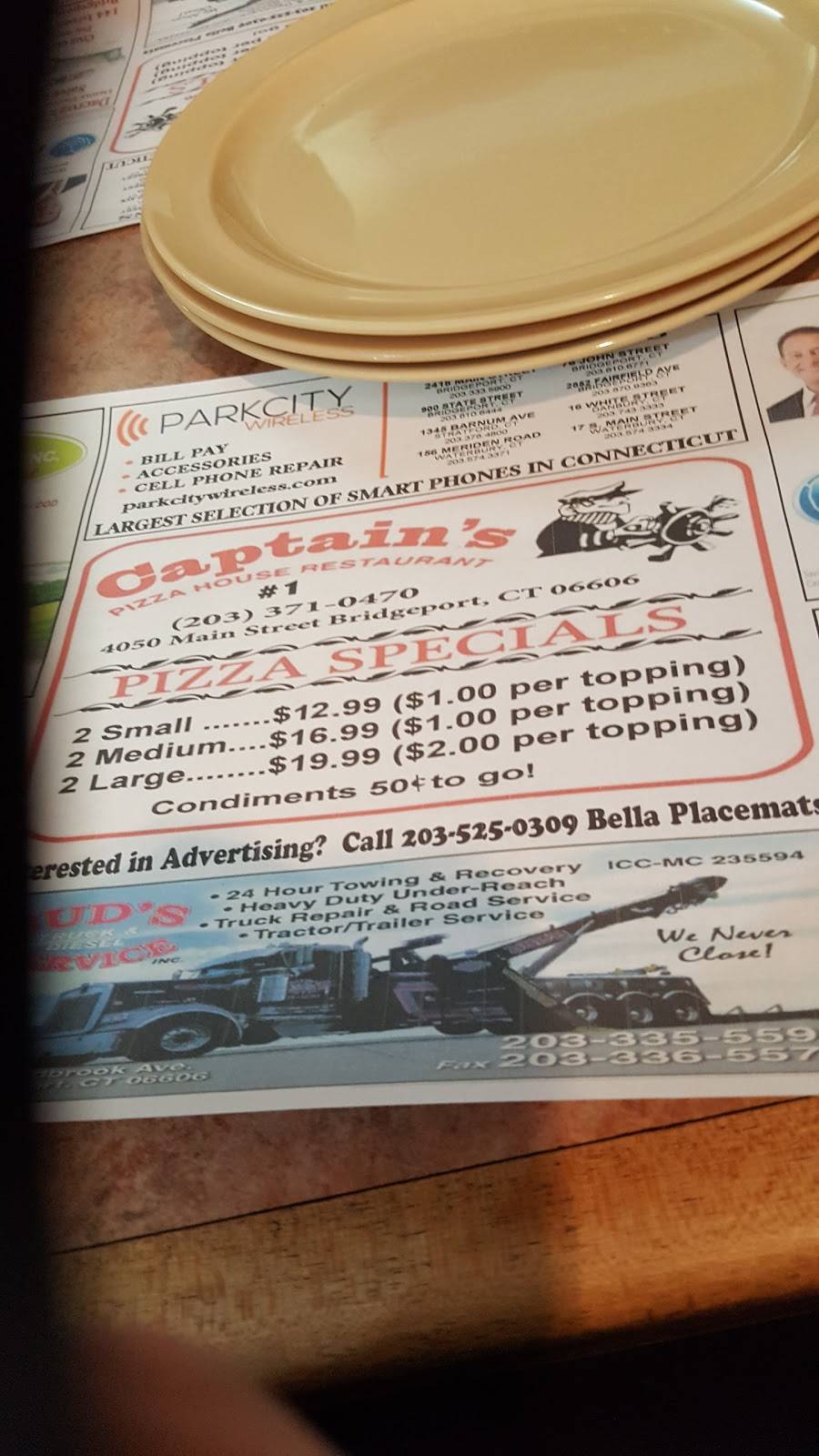 Captains Pizza House | restaurant | 4050 Main St, Bridgeport, CT 06606, USA | 2033710470 OR +1 203-371-0470