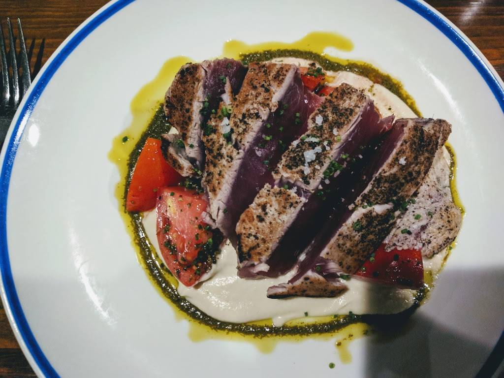 Tonno Restaurant | restaurant | 2 Main St, Gloucester, MA 01930, USA | 9788794795 OR +1 978-879-4795