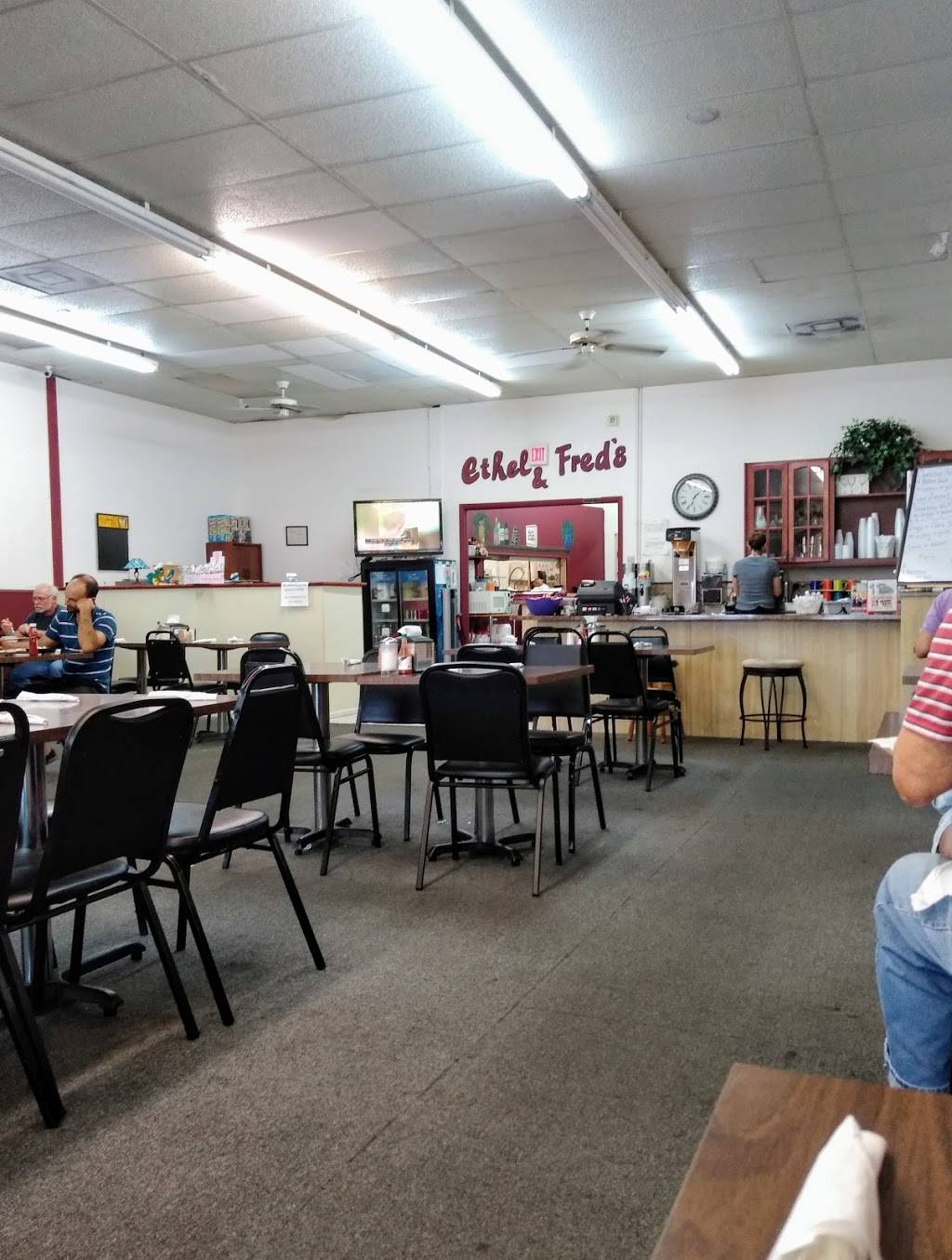 Ethel & Freds | restaurant | 3016 W New Haven Ave, Melbourne, FL 32904, USA | 3217256855 OR +1 321-725-6855