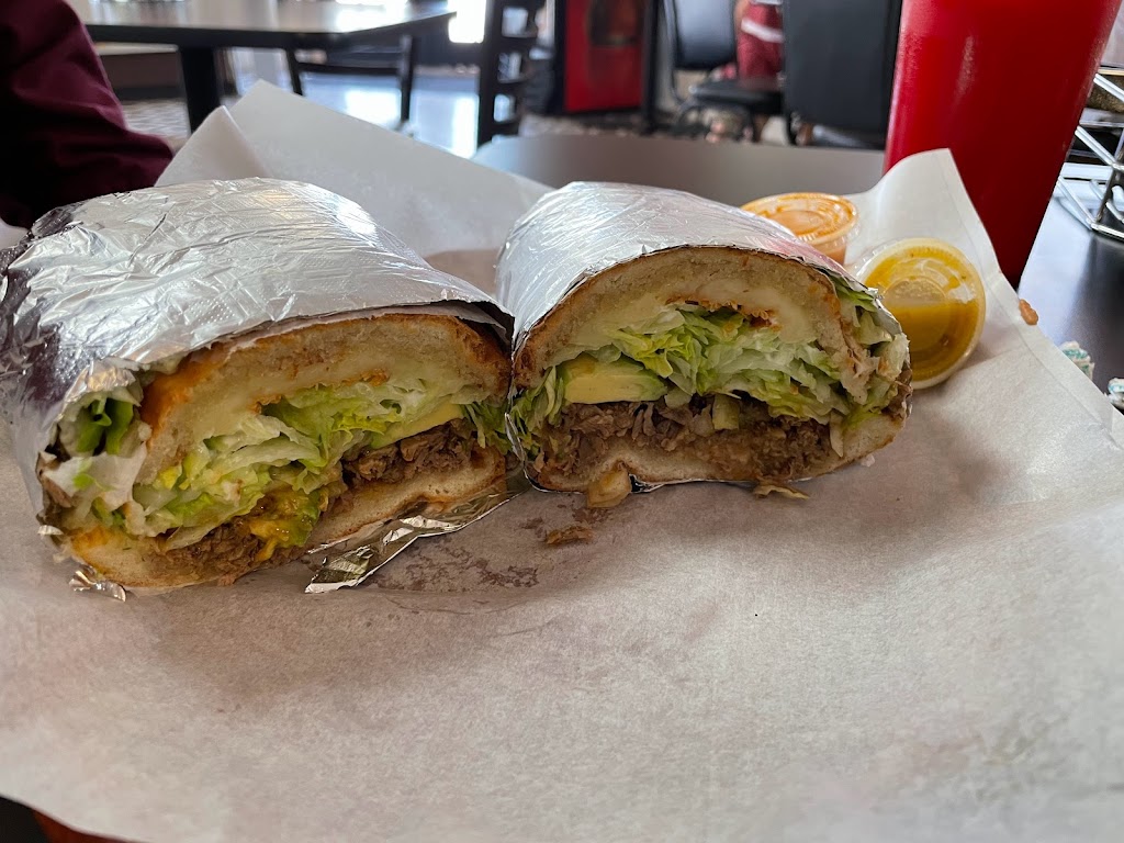 Roque Burritos and Restaurant | restaurant | 1401 W Mermod St, Carlsbad, NM 88220, USA | 5757255933 OR +1 575-725-5933