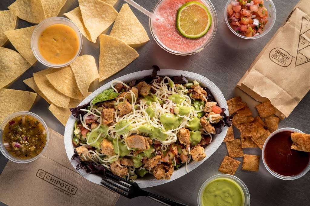 Chipotle Mexican Grill | restaurant | 1660 E Camelback Rd #185, Phoenix, AZ 85016, USA | 6022744455 OR +1 602-274-4455