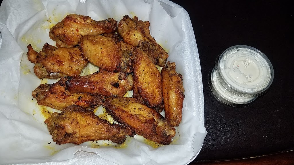 TJs Pizza Wings-N-Things | restaurant | 397 E Southwest Pkwy #105, Lewisville, TX 75067, USA | 9724201100 OR +1 972-420-1100