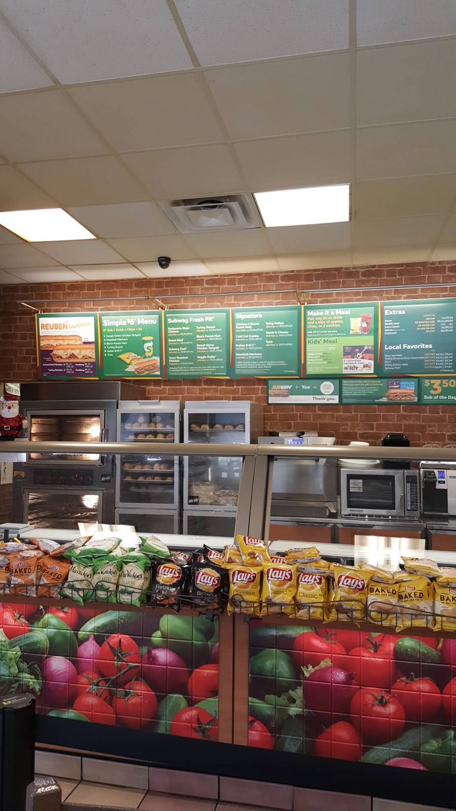 Subway | restaurant | 2550 Mall Rd, Florence, AL 35630, USA | 2567609148 OR +1 256-760-9148