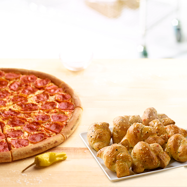 Papa Johns Pizza | meal delivery | 1620 Deerfield Rd, Highland Park, IL 60035, USA | 8478317272 OR +1 847-831-7272