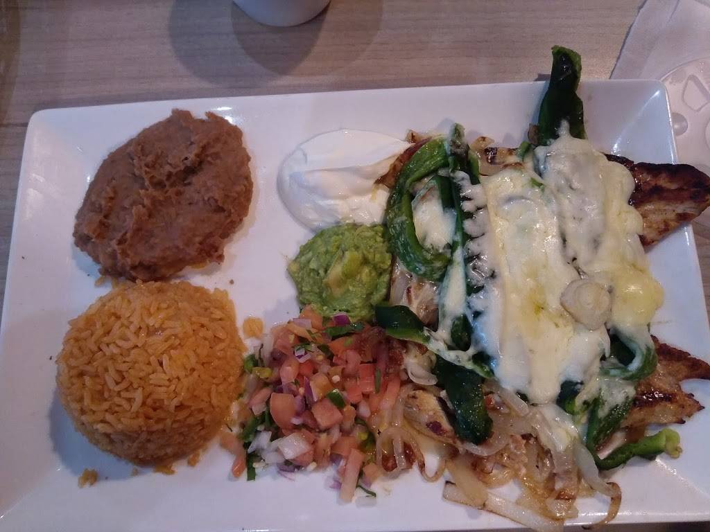 El Jalisciense Bar & Grill | restaurant | 7114 Saratoga Blvd, Corpus Christi, TX 78414, USA | 3619852020 OR +1 361-985-2020