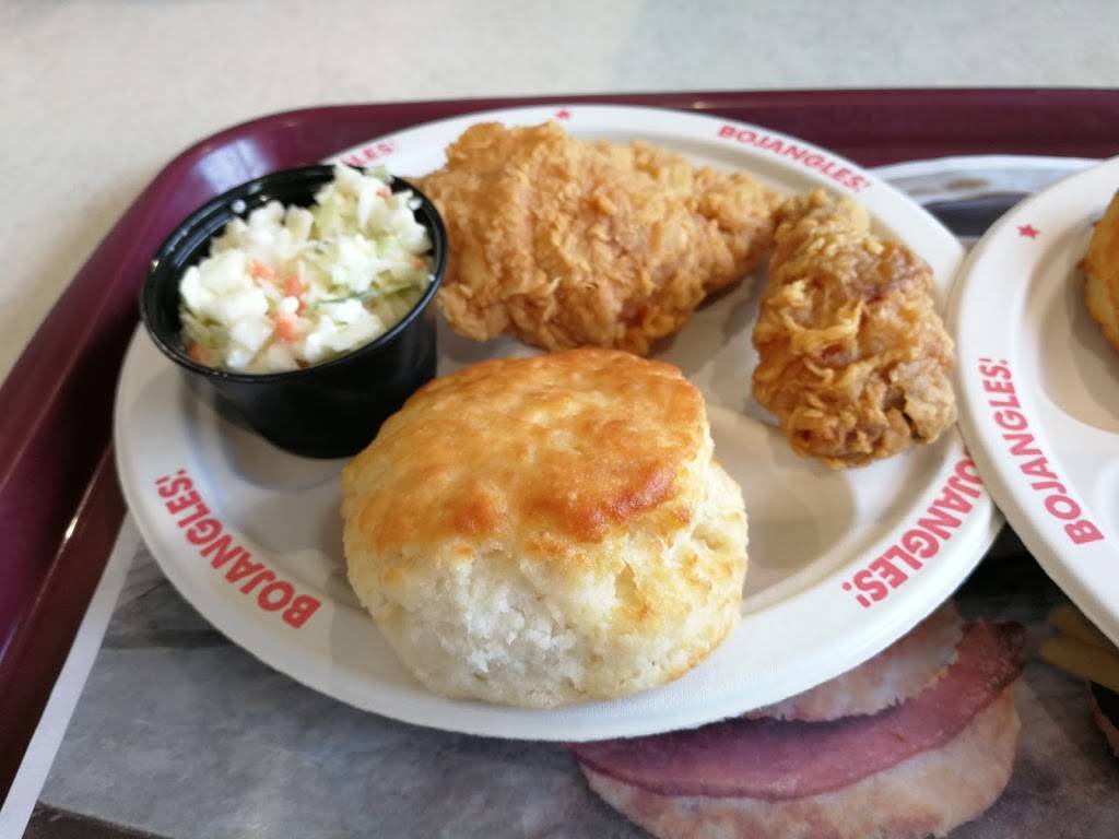 Bojangles Famous Chicken n Biscuits | restaurant | 3120 SW Archer Rd, Gainesville, FL 32608, USA | 3527457221 OR +1 352-745-7221