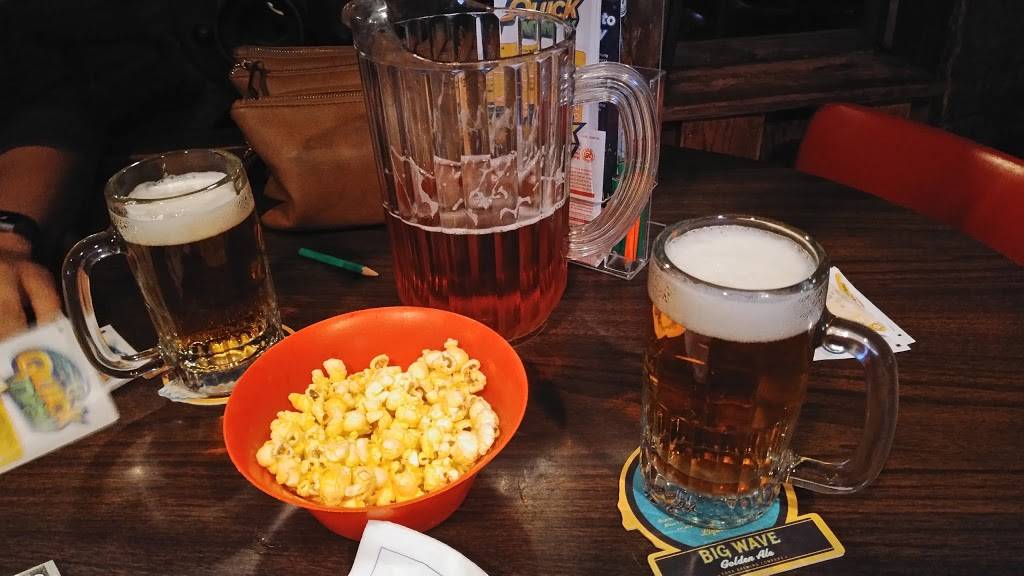 Shortways Barn | restaurant | 991 Goffle Rd, Hawthorne, NJ 07506, USA | 9734239760 OR +1 973-423-9760