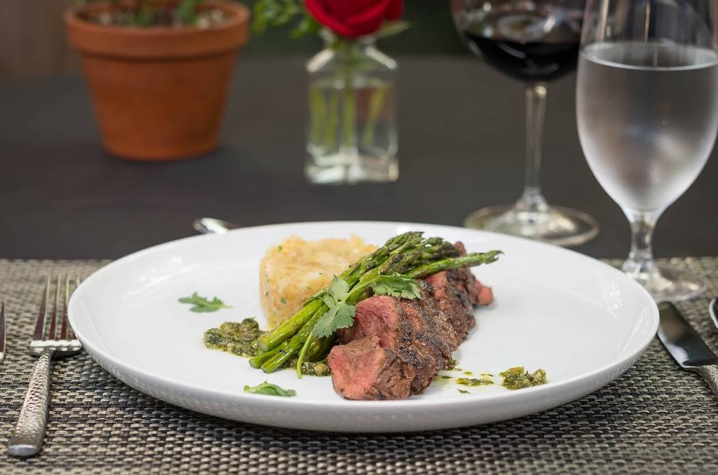 Michaels Tasting Room | restaurant | 25 Cuna St, St. Augustine, FL 32084, USA | 9048102400 OR +1 904-810-2400