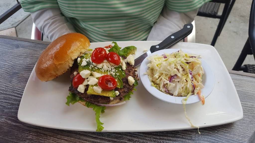 Paradise Cove Cafe | cafe | 44150 Town Center Way, Palm Desert, CA 92260, USA | 7607791617 OR +1 760-779-1617