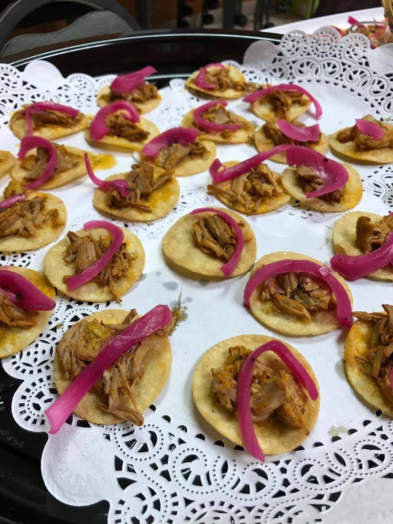 Cacao Restaurant | restaurant | 1046 W 103rd St, Kansas City, MO 64114, USA | 8169423247 OR +1 816-942-3247