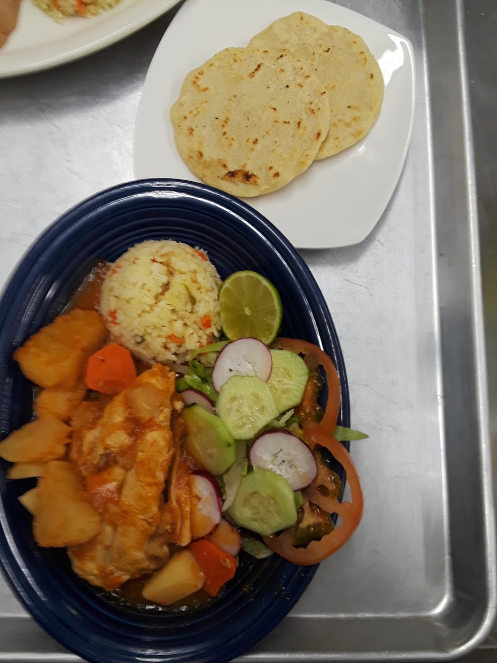 La Mexicana Restaurant | restaurant | 1105 Tom Foy Blvd, Bayard, NM 88023, USA | 5755374980 OR +1 575-537-4980