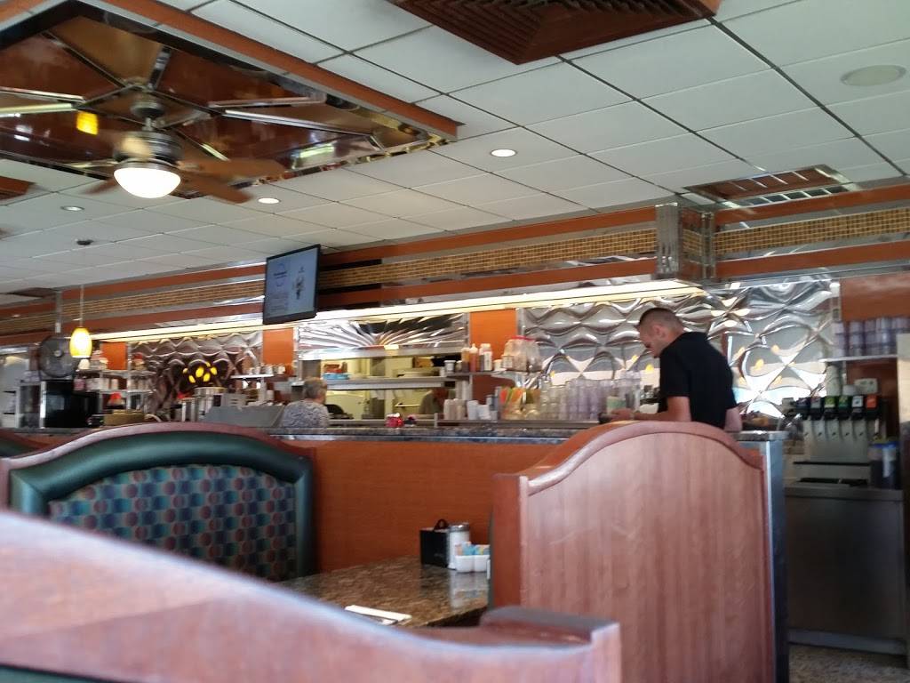 Colonie Diner | restaurant | 1890 Central Ave, Albany, NY 12205, USA | 5184561550 OR +1 518-456-1550