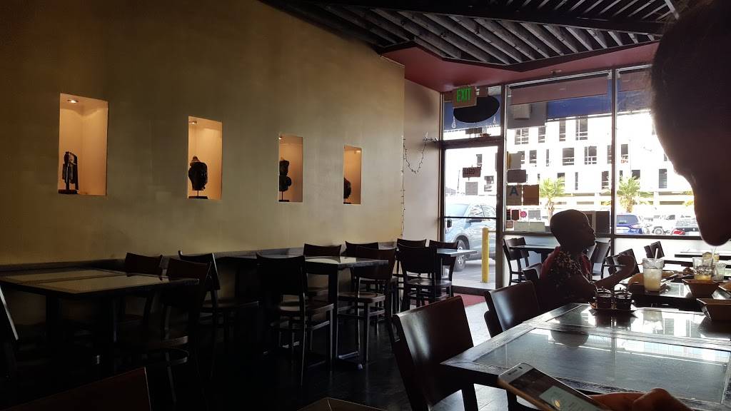 Tawanna | restaurant | 6236 Wilshire Blvd, Los Angeles, CA 90048, USA | 3239392450 OR +1 323-939-2450