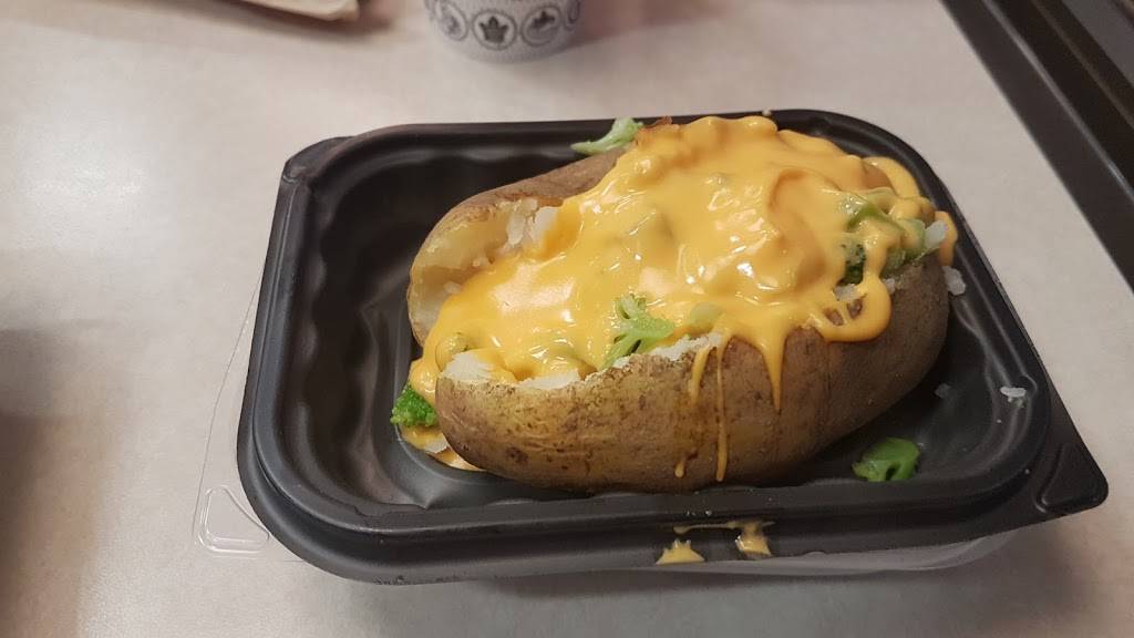 Wendys | restaurant | 1362 Harmony Road R.R.N. #2, Oshawa, ON L1H 7K5, Canada | 9054044400 OR +1 905-404-4400