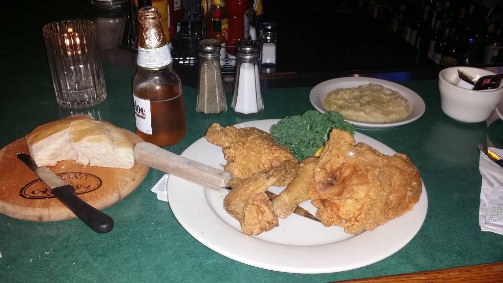 Silvernail Inn | restaurant | 2903 N Grandview Blvd, Pewaukee, WI 53072, USA | 2624469061 OR +1 262-446-9061