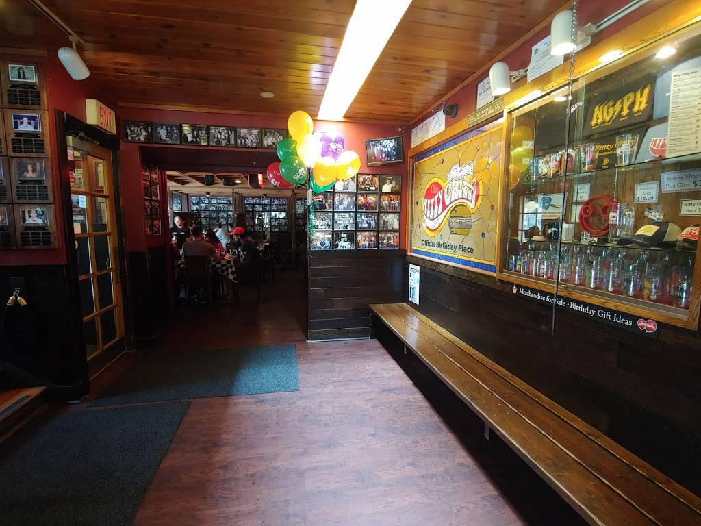 Nitty Gritty-Madison | restaurant | 223 N Frances St, Madison, WI 53703, USA | 6082512521 OR +1 608-251-2521