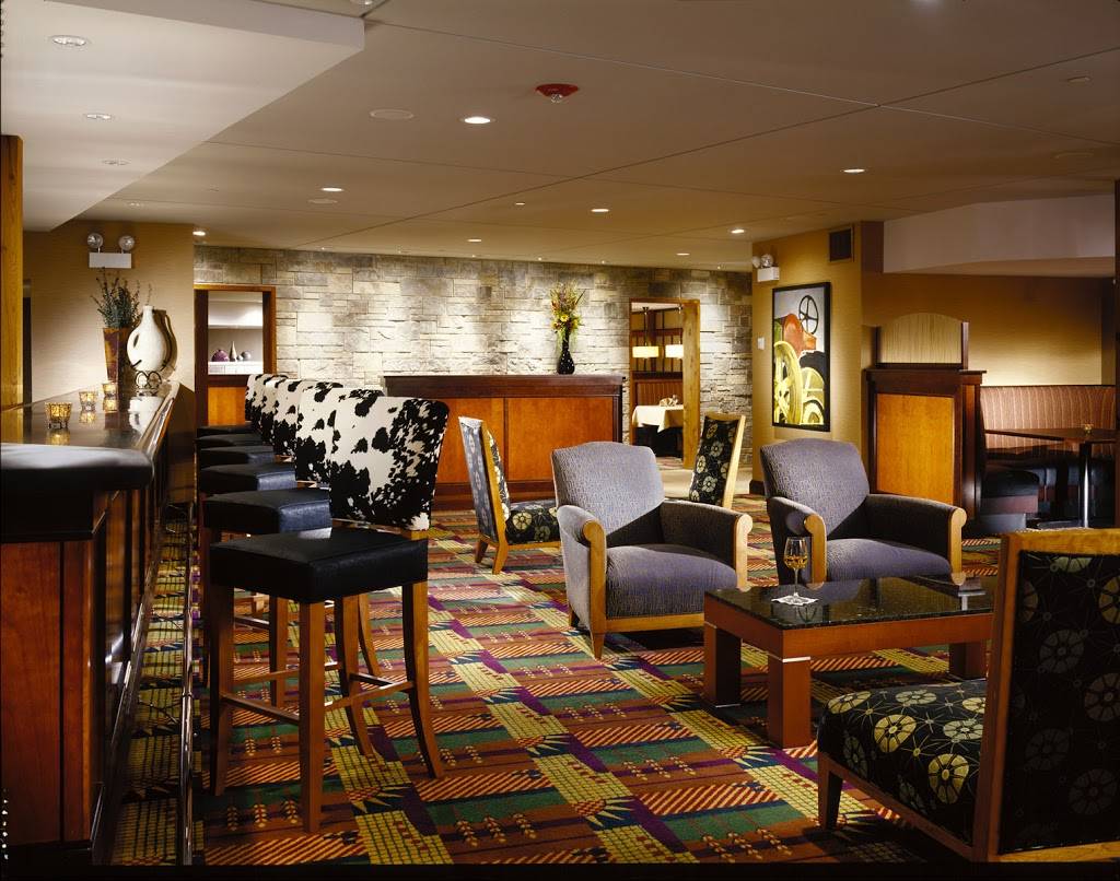 Harvest Restaurant | restaurant | 4051 E Main St, St. Charles, IL 60174, USA | 6305846300 OR +1 630-584-6300