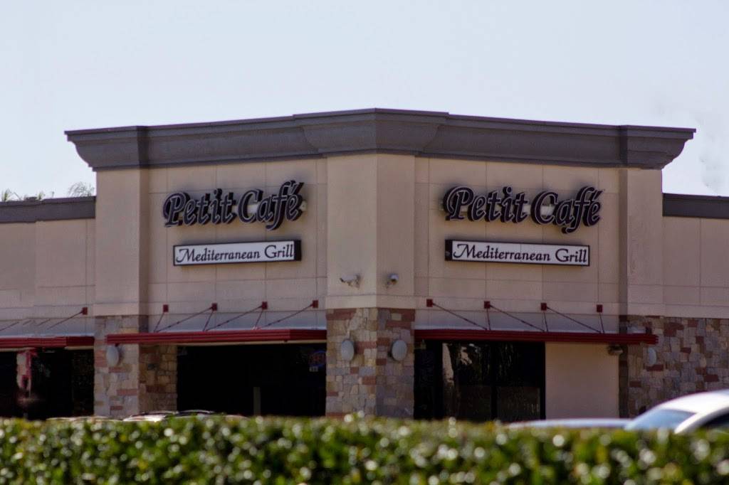 Petit Cafe | restaurant | 1250 Eldridge Pkwy S, Houston, TX 77077, USA | 2814967600 OR +1 281-496-7600