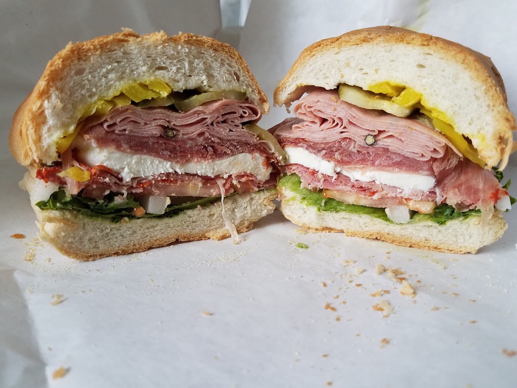 Olivas Market, Catering & Gourmet Gifts | restaurant | 83-85 E Main St, Milford, MA 01757, USA | 5084737920 OR +1 508-473-7920