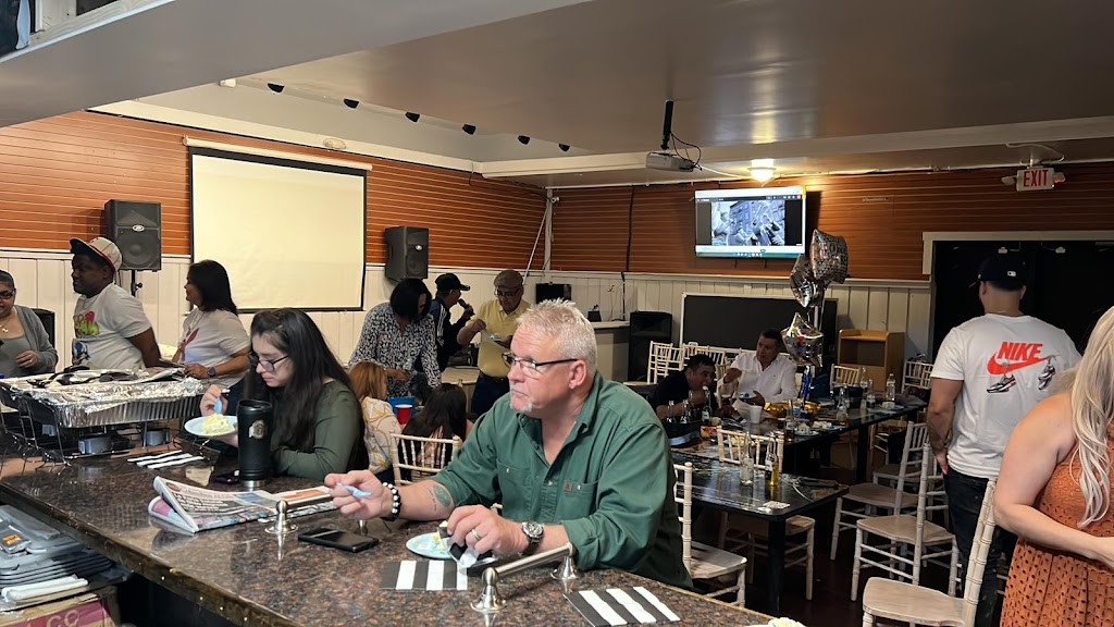 KonKolon | restaurant | 164 N Wilson Rd, Columbus, OH 43204 | 61456513946149295111 OR +1 614-565-1394