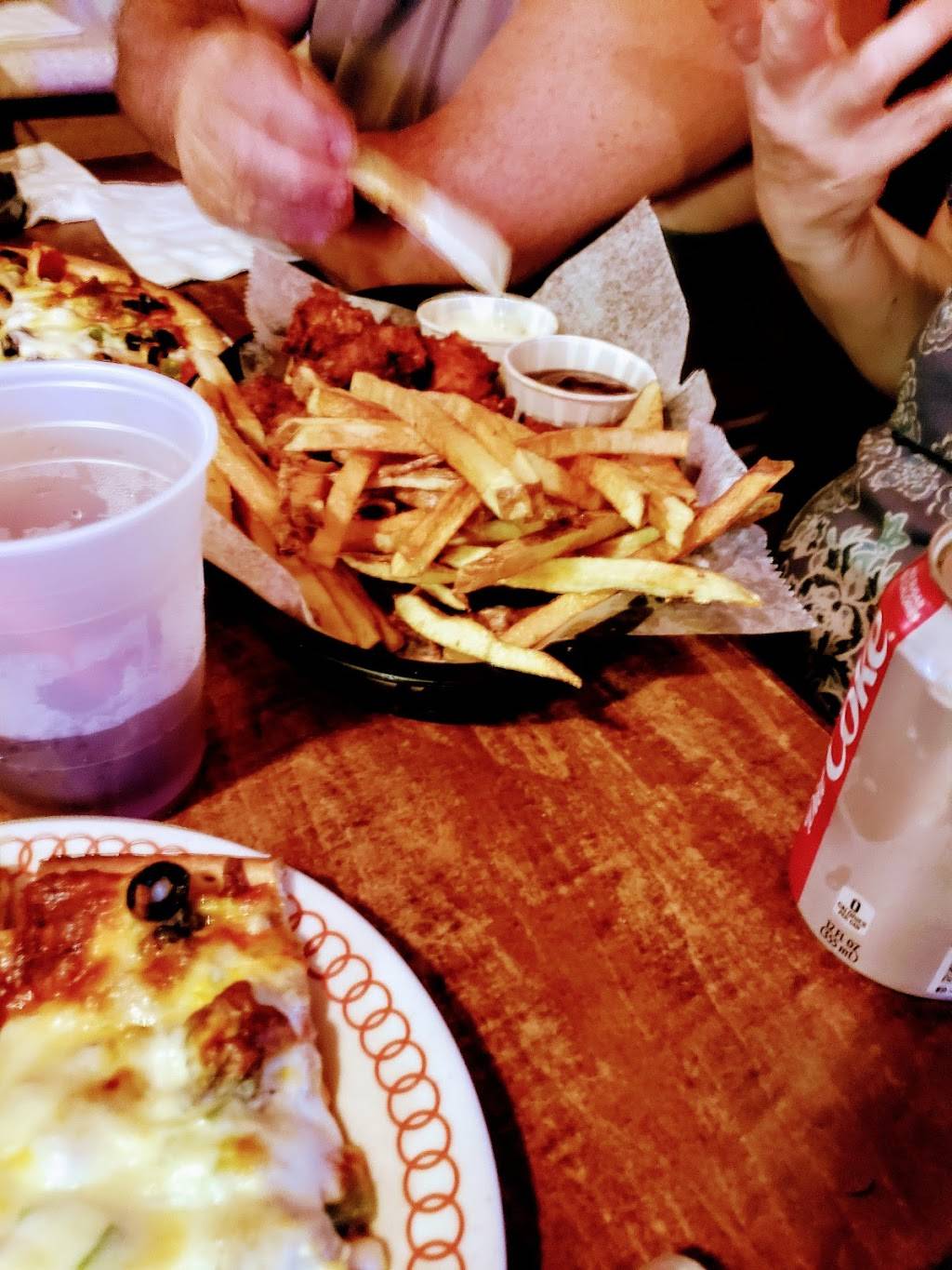 Boondocks Bar & Grill | restaurant | E6407 WI-22, Manawa, WI 54949, USA | 9205962933 OR +1 920-596-2933