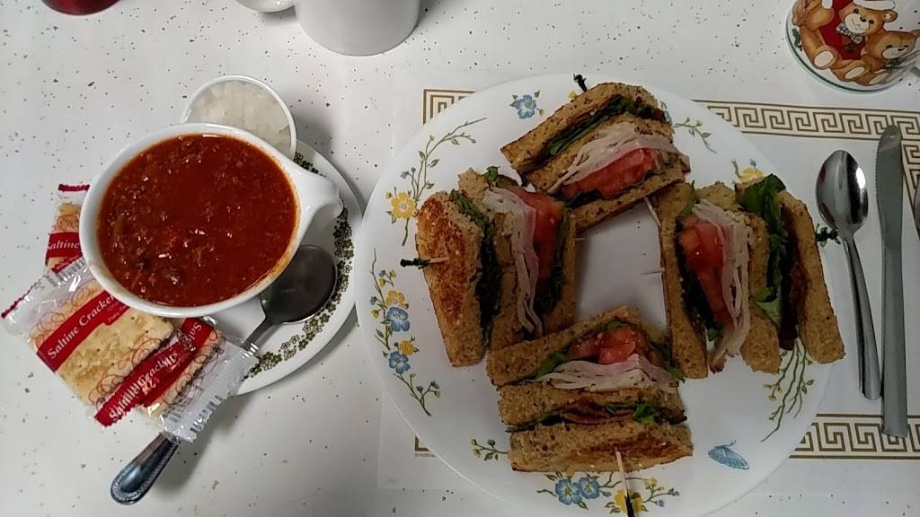 Anitas Kitchen | restaurant | 777 E Water St, Pendleton, IN 46064, USA | 7657780001 OR +1 765-778-0001