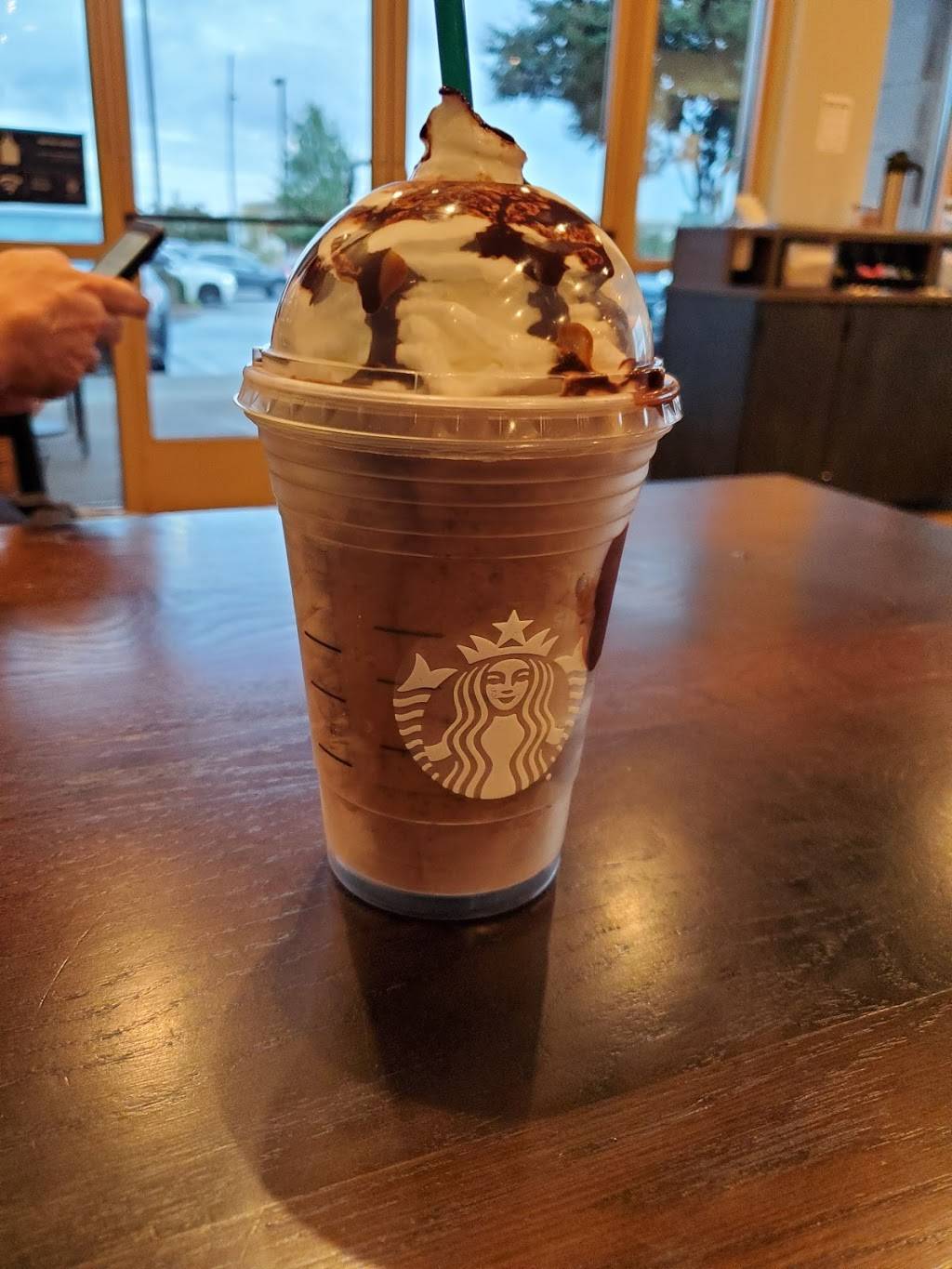 Starbucks | cafe | 649 Haywood Rd, Greenville, SC 29607, USA | 8642139711 OR +1 864-213-9711