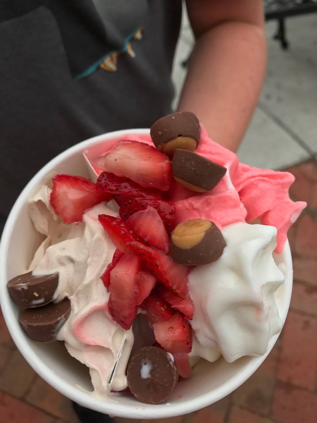 Orange Leaf | restaurant | 133 Town Center Avenue, Columbiana, OH 44408, USA | 3308920862 OR +1 330-892-0862