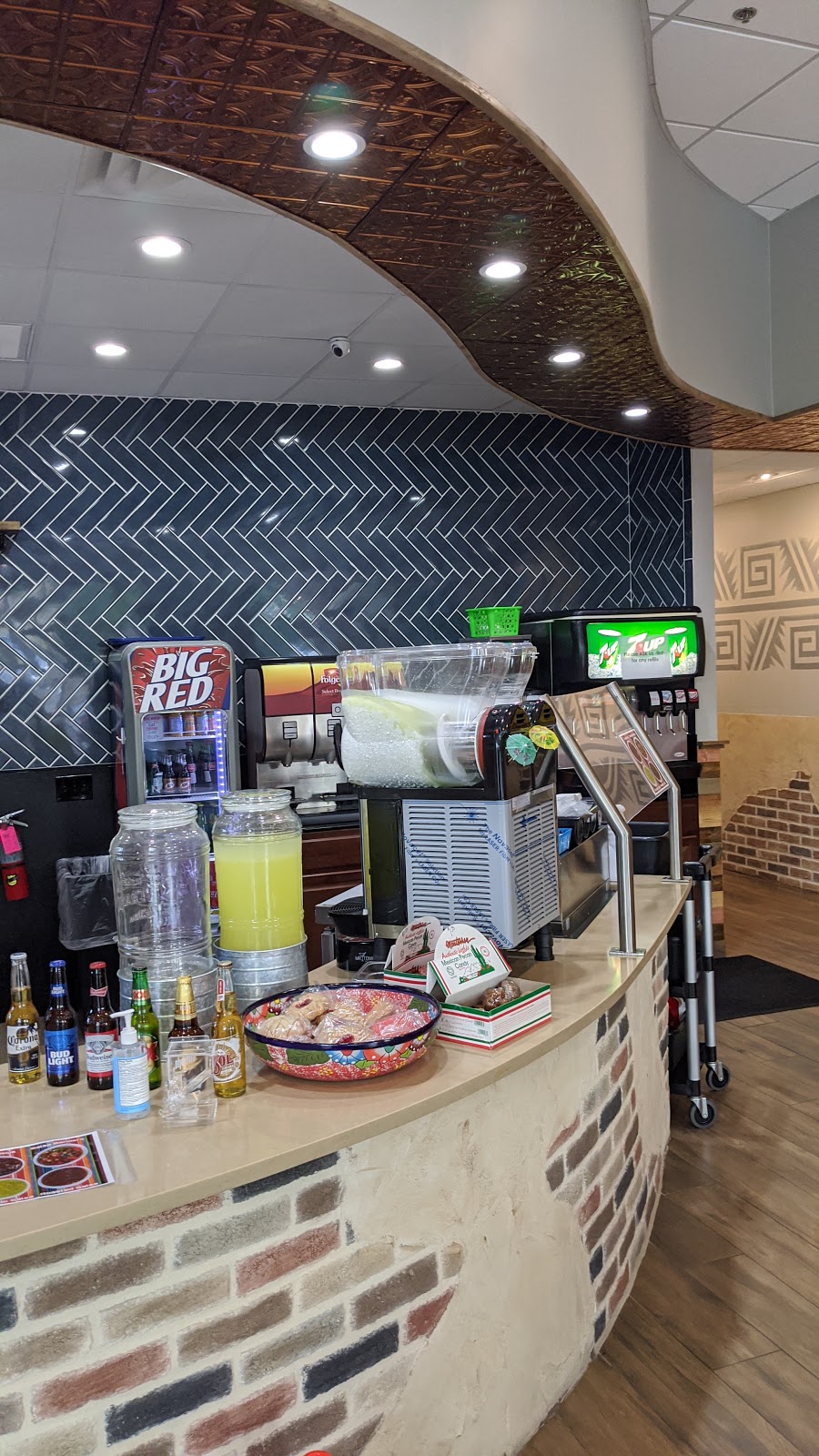 Tios Tex Mex | restaurant | 9390 Huebner Rd Ste 109, San Antonio, TX 78240, USA | 2106884143 OR +1 210-688-4143